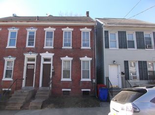 32 E 2nd St, Pottstown, PA