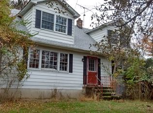 1044 Ridge Rd, South Brunswick, NJ 08528