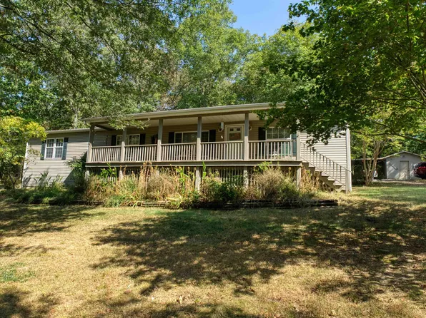 329 White Dove Ln, Gilbertsville, KY 42044