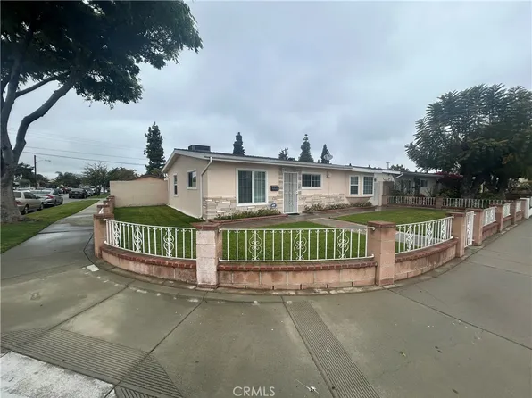 20743 Norwalk Blvd, Lakewood, CA 90715