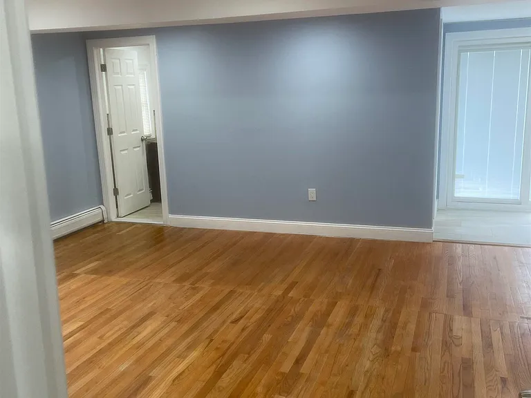 442 New York Ave #2 — Photo 19