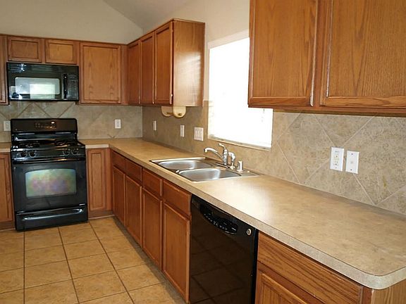 3rd image of 7214 Franciscan Ct