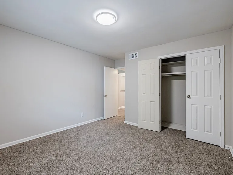 Modern Living in the Heart of Northlake — Photo 23
