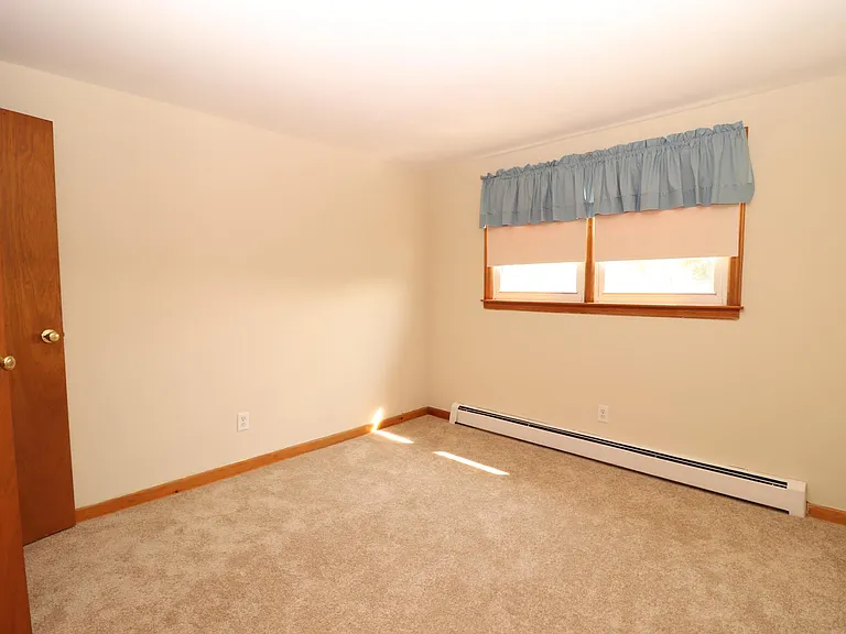 39 Hillside Ave #2 — Photo 6