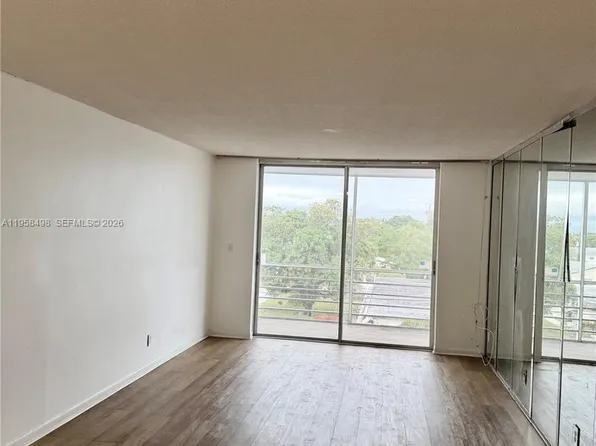 1830 Dixieanna St #404, Hollywood, FL 33020