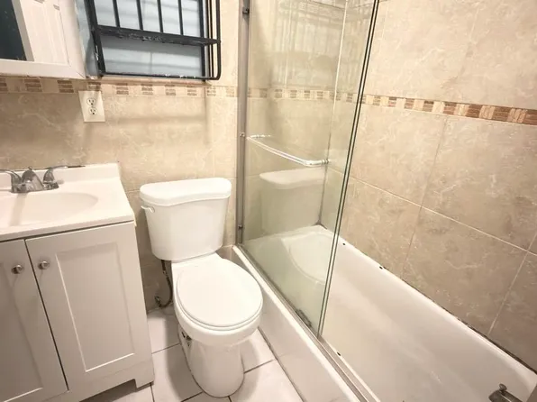 608 57th Street image 15 of 33