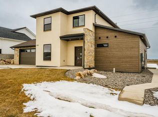 1435 Oxbow Dr, Sheridan, WY 82801