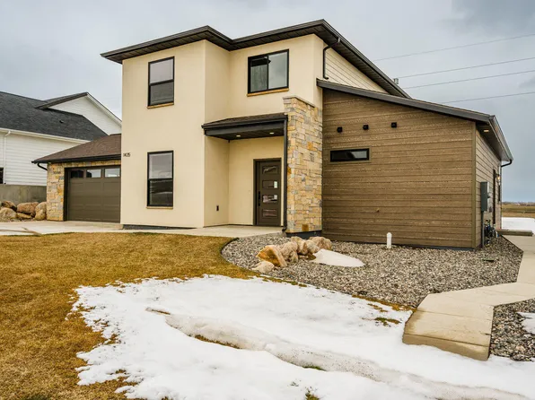 1435 Oxbow Dr, Sheridan, WY 82801