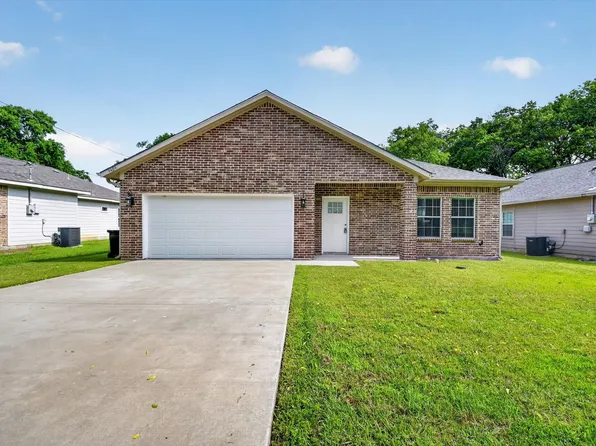 4404 Harris St, Greenville, TX 75401