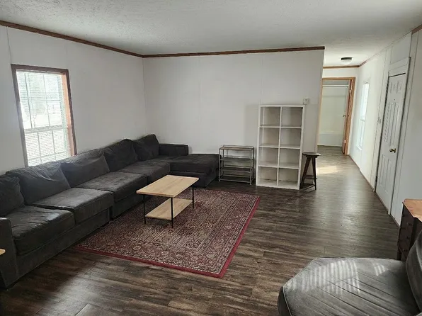 436 Wells Fargo Trl, Mooresville, IN 46158