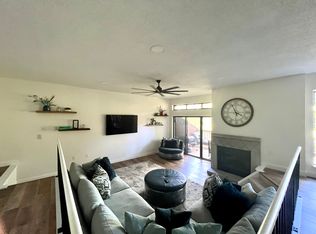 9367 S Pointe Lasalles Dr #26, Bloomington, IN 47401