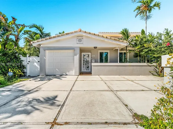 517 NE 2nd Pl, Dania, FL 33004