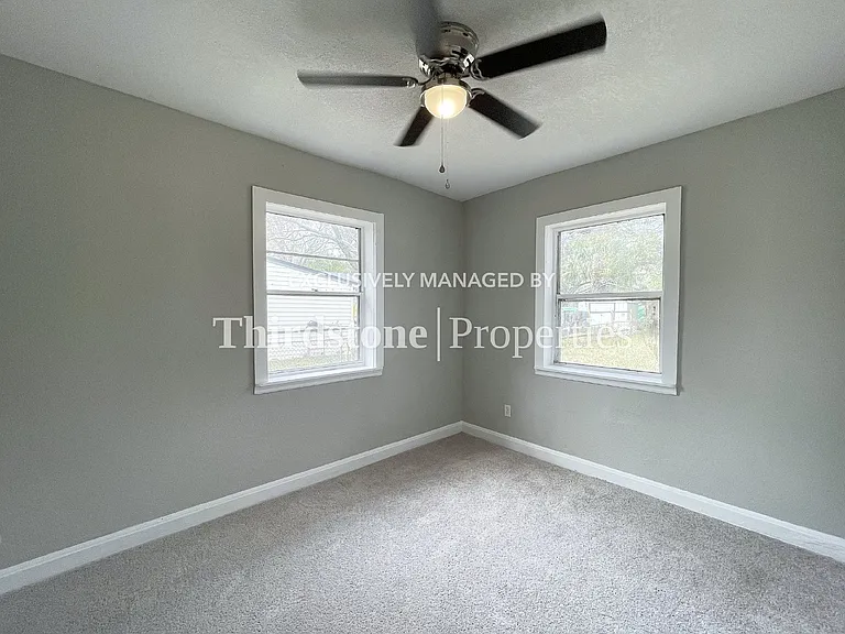 2939 W 11th St — Photo 17
