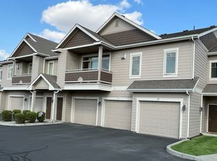 7715 N Crestline St APT 2, Spokane, WA 99217