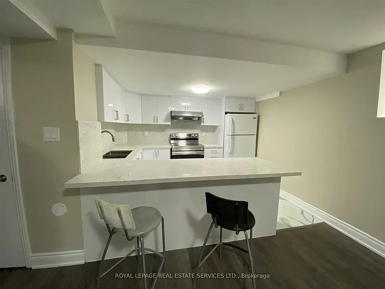 4127 Loyalist Dr — Photo 6