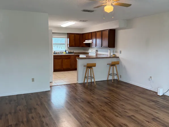 208 Arricola Ave APT A, Saint Augustine, FL 32080