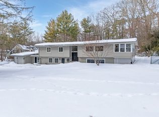 5 Lavelle Ln, Framingham, MA 01701
