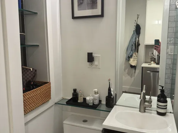 76 Richardson Street image 8 of 10