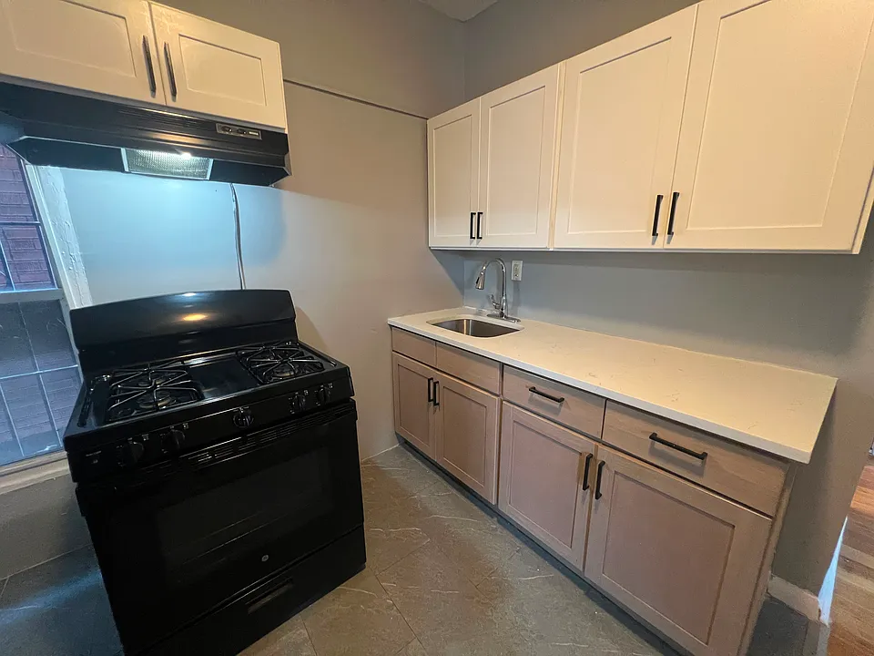 300 Watchung Ave #2