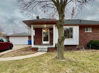 3986 Los Angeles Ave, Warren, MI 48091