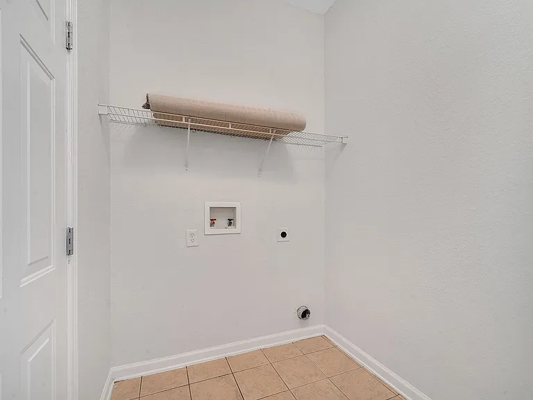 817 Terrace Ridge Cir — Photo 23