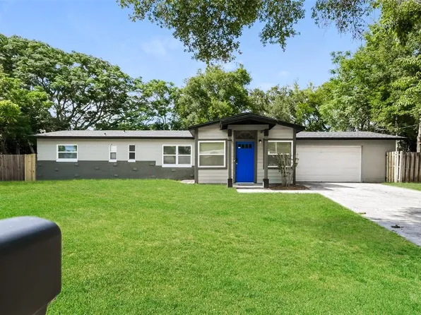 5833 Lullaby Ln, Orlando, FL 32810