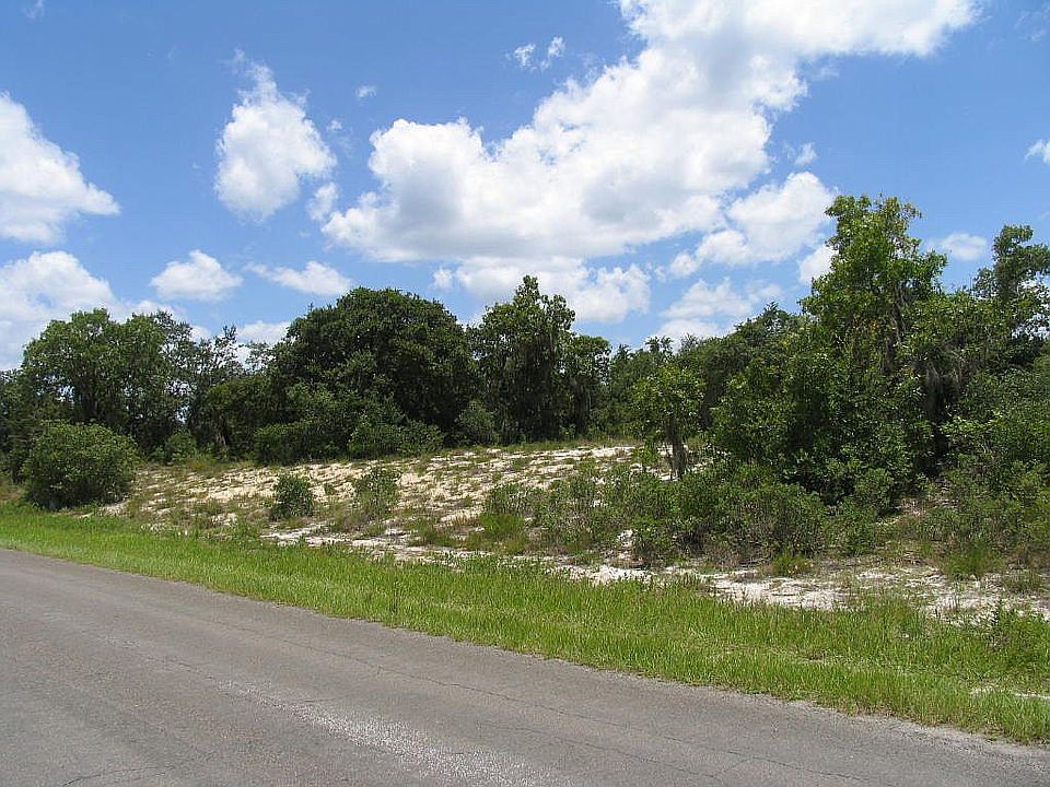 1st image of Cedarwood Dr