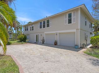 1835 Farm Trl, Sanibel, FL 33957