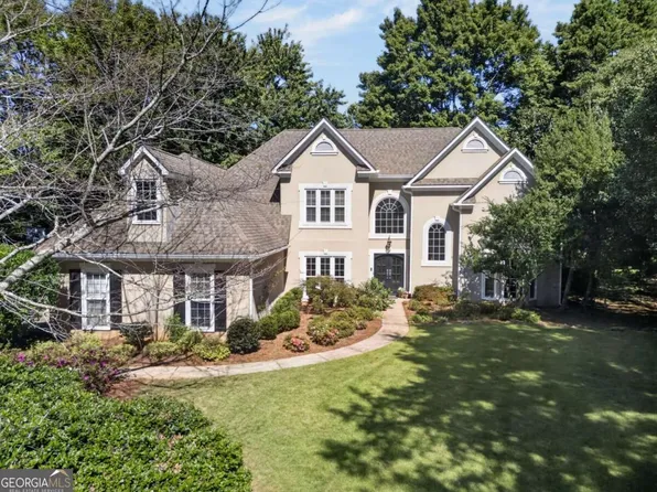 125 Kiveton Park Dr, Roswell, GA 30075