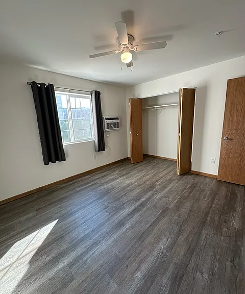 835 E Wisconsin St #602 — Photo 6