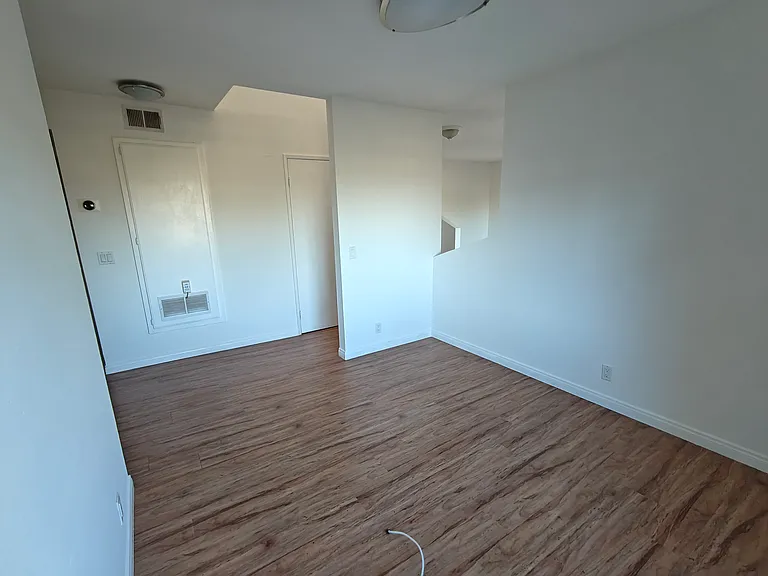3619 Armour Ave #1 — Photo 17