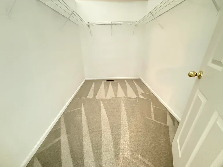 1540 Chapleau Dr — Photo 15