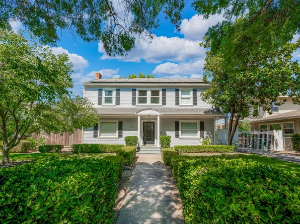 332 Laurel Ave, Oakdale, CA 95361