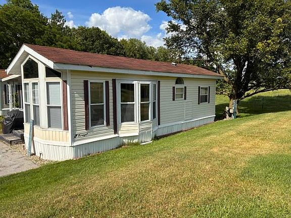 4th image of 731 Bayside Ln