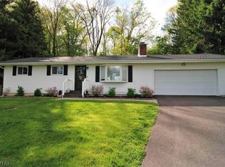 59 Pequest Rd, Oxford, NJ 07863