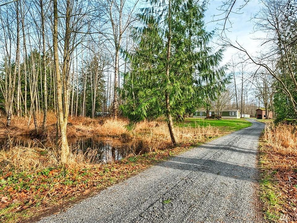 1st image of 4808 260th Ave NE