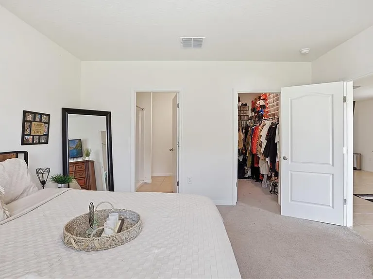 2735 Numa Falls Ave — Photo 20