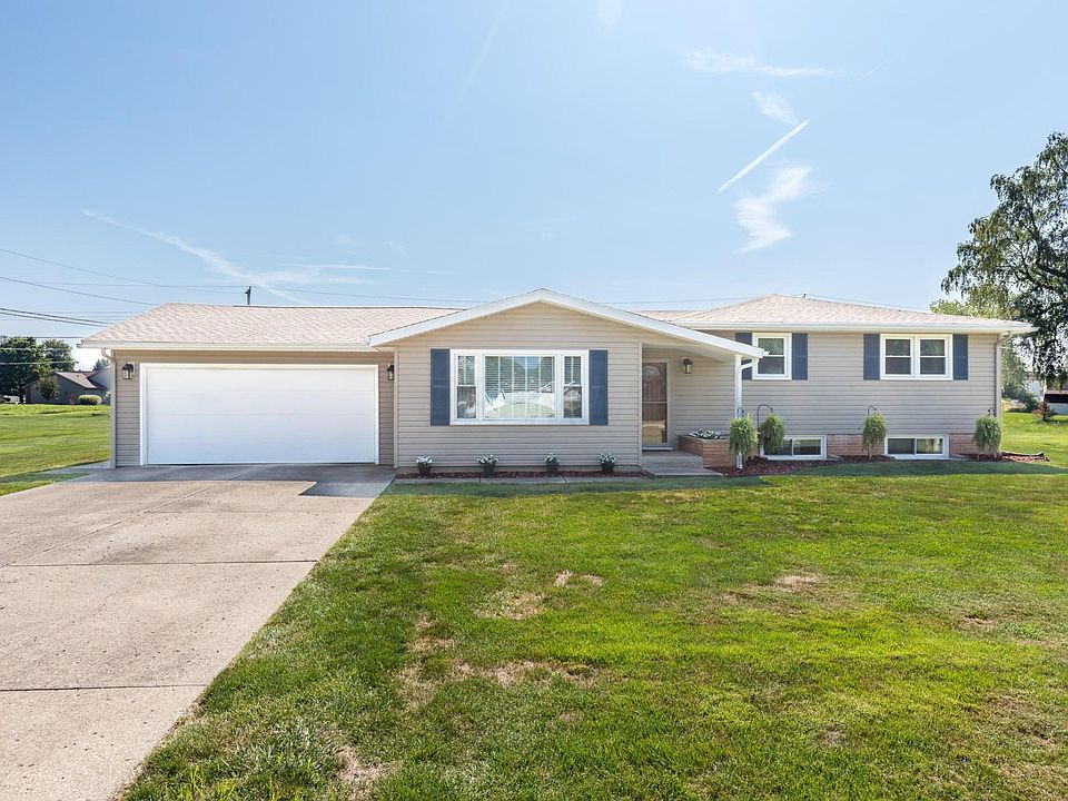 1st image of 2064 Lorimer Dr