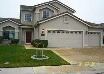 1st image of 3230 McVie Dr