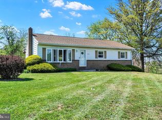 3090 Freysville Rd, Red Lion, PA 17356