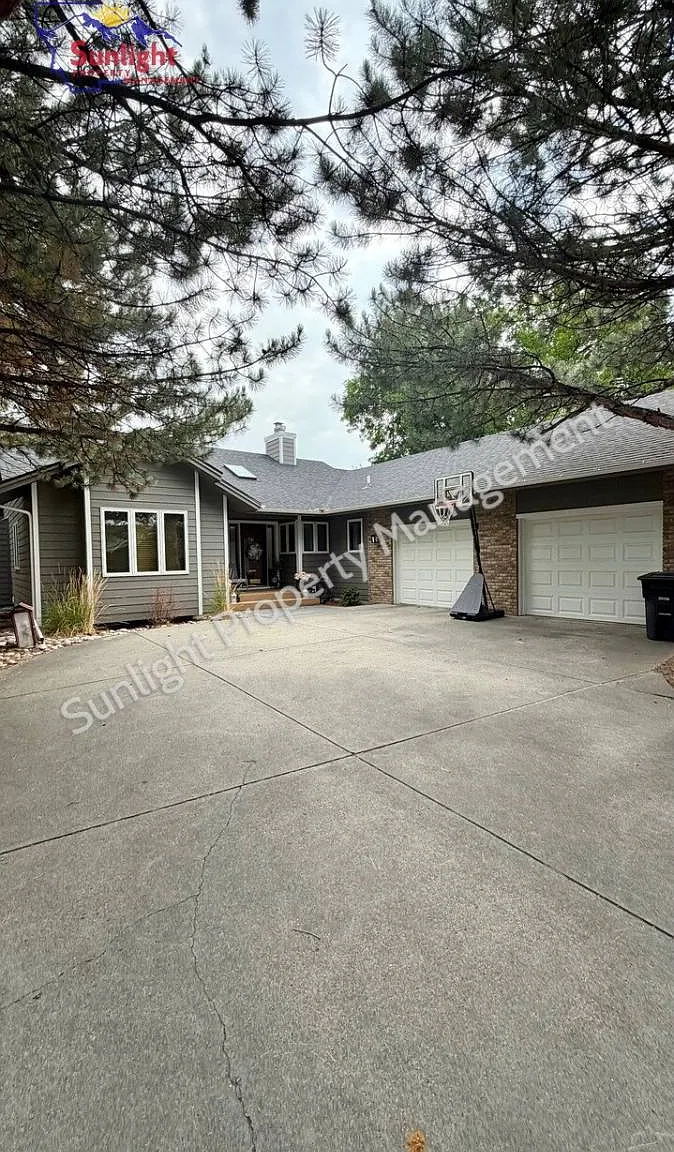 2940 Rimrock Rd in Billings, MT 59102 — Photo 1