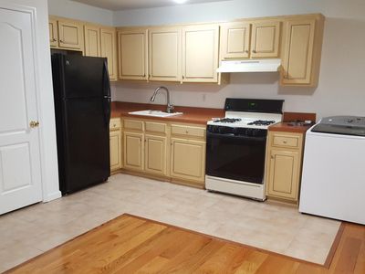 75 Essex Dr, Staten Island, NY, 10314
