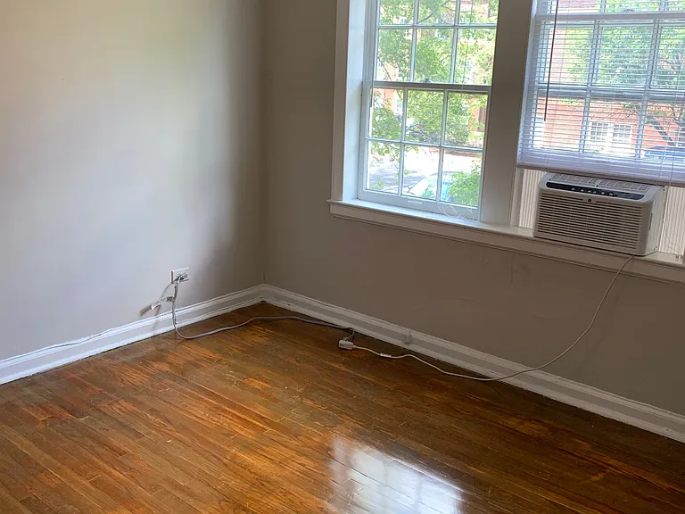 2848 Thornhill Rd — Photo 31