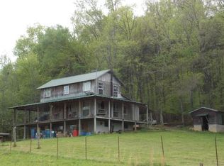 1080 Chapel Farm Rd, Clifton, TN 38425