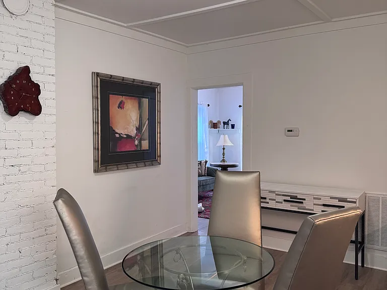 97 Woodlawn Ave #3 — Photo 9