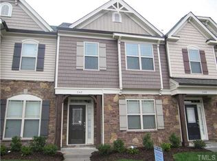 549 Matheson Pl, Cary, NC 27511