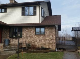 11123 Davis Rd, Utica, NY 13502