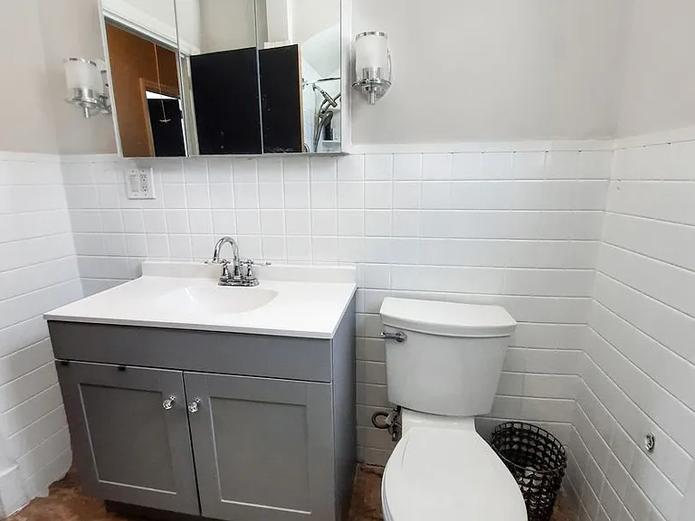 214 Sudbrook Ln — Photo 13