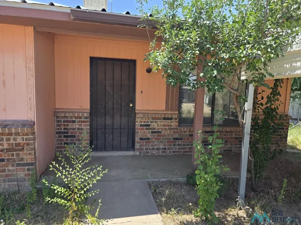 110 E 5th St, Dexter, NM 88230