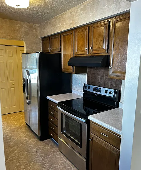 407 Brinker St — Photo 6